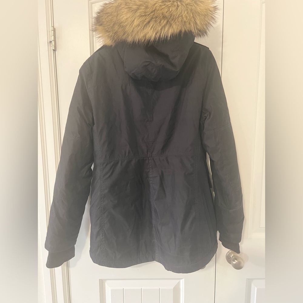 TNA Aritzia Niskeo Black Parka Heritage Series with Faux Fur Hood - Picture 11 of 12